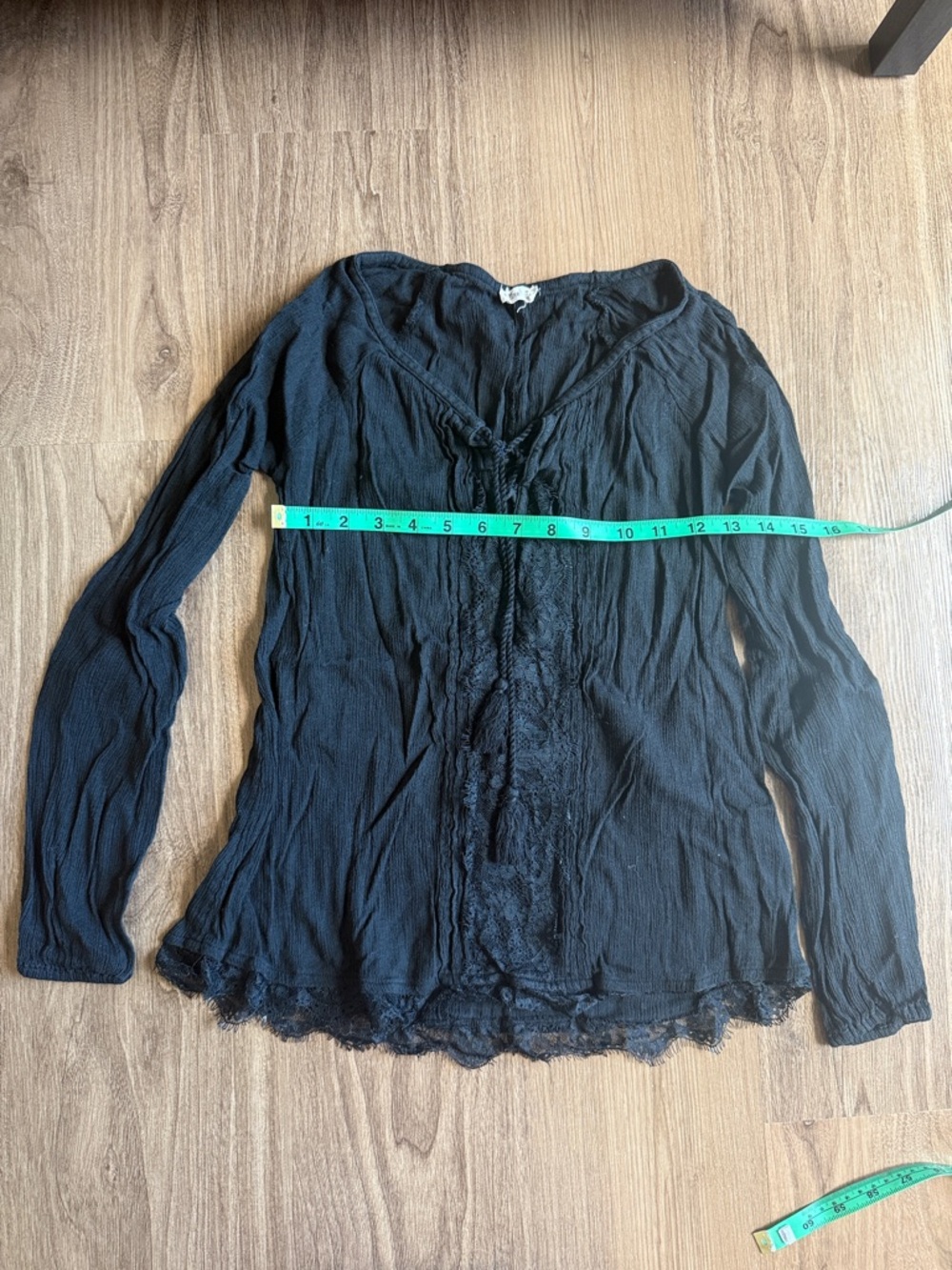 Hollister Black Lace-Trim V-Neck Long Sleeve Top whimsygoth